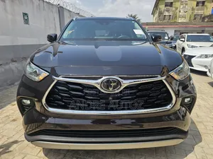 Toyota Highlander Platinum 2021 Black