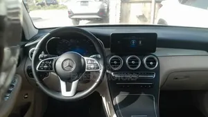 Mercedes-Benz GLC-Class 2022 Black