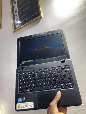 Laptop Lenovo 4GB Intel Celeron eMMC 60GB