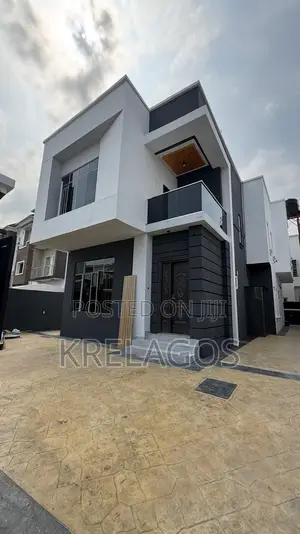 5bdrm Duplex in Osapa london for sale
