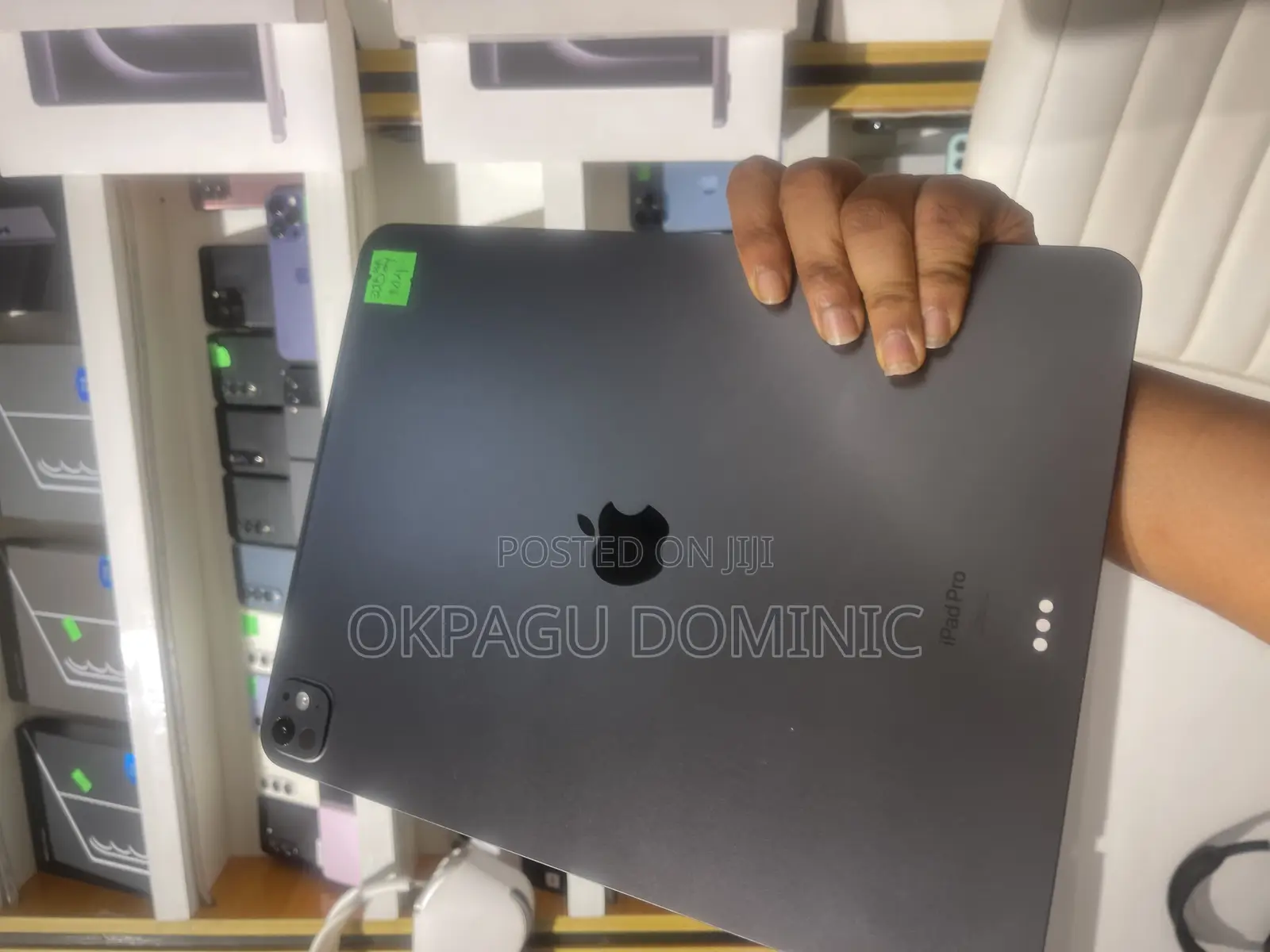 Apple iPad Pro 13 (2024) 2 TB Black