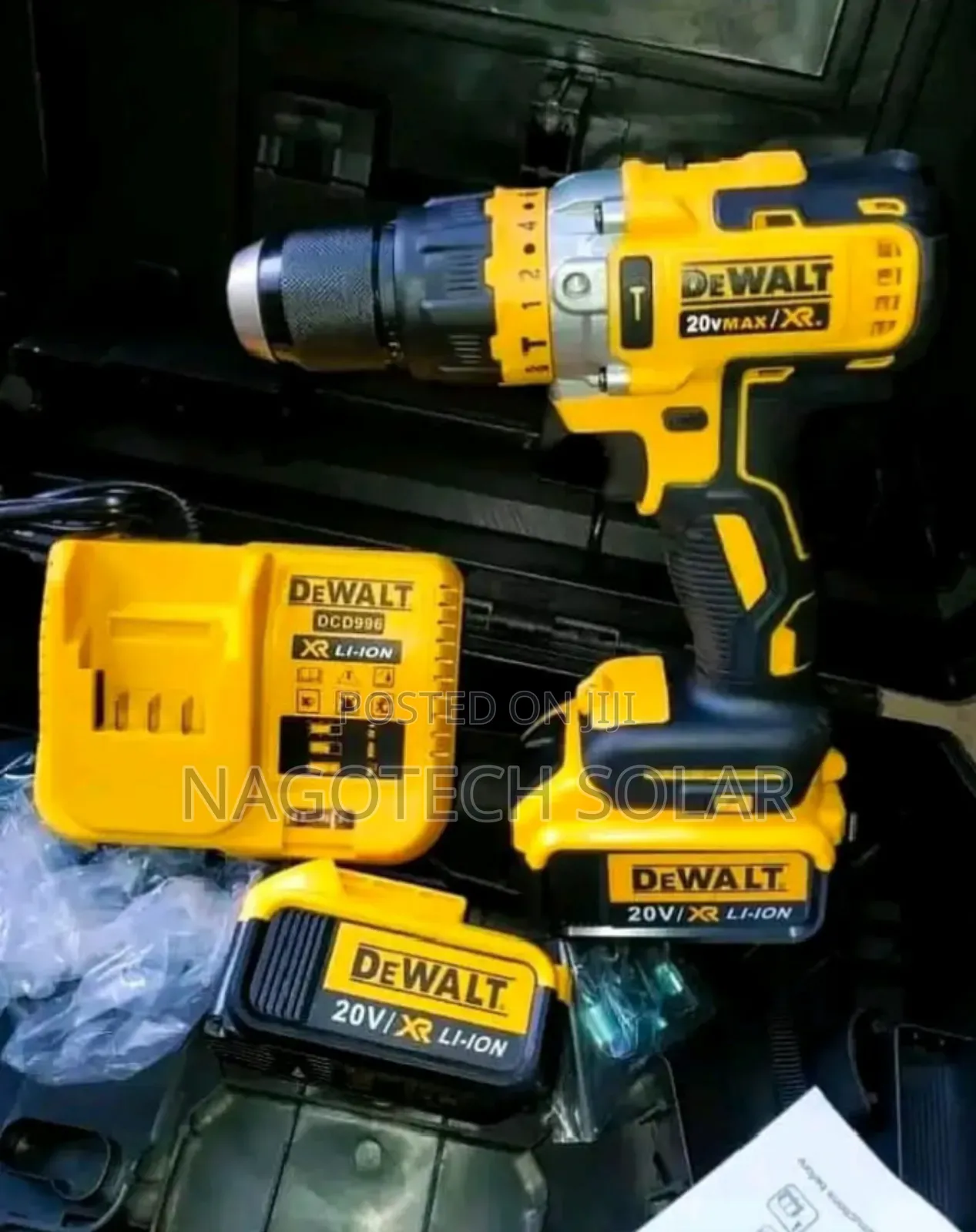 Original Dewatt Battery Drill Machine