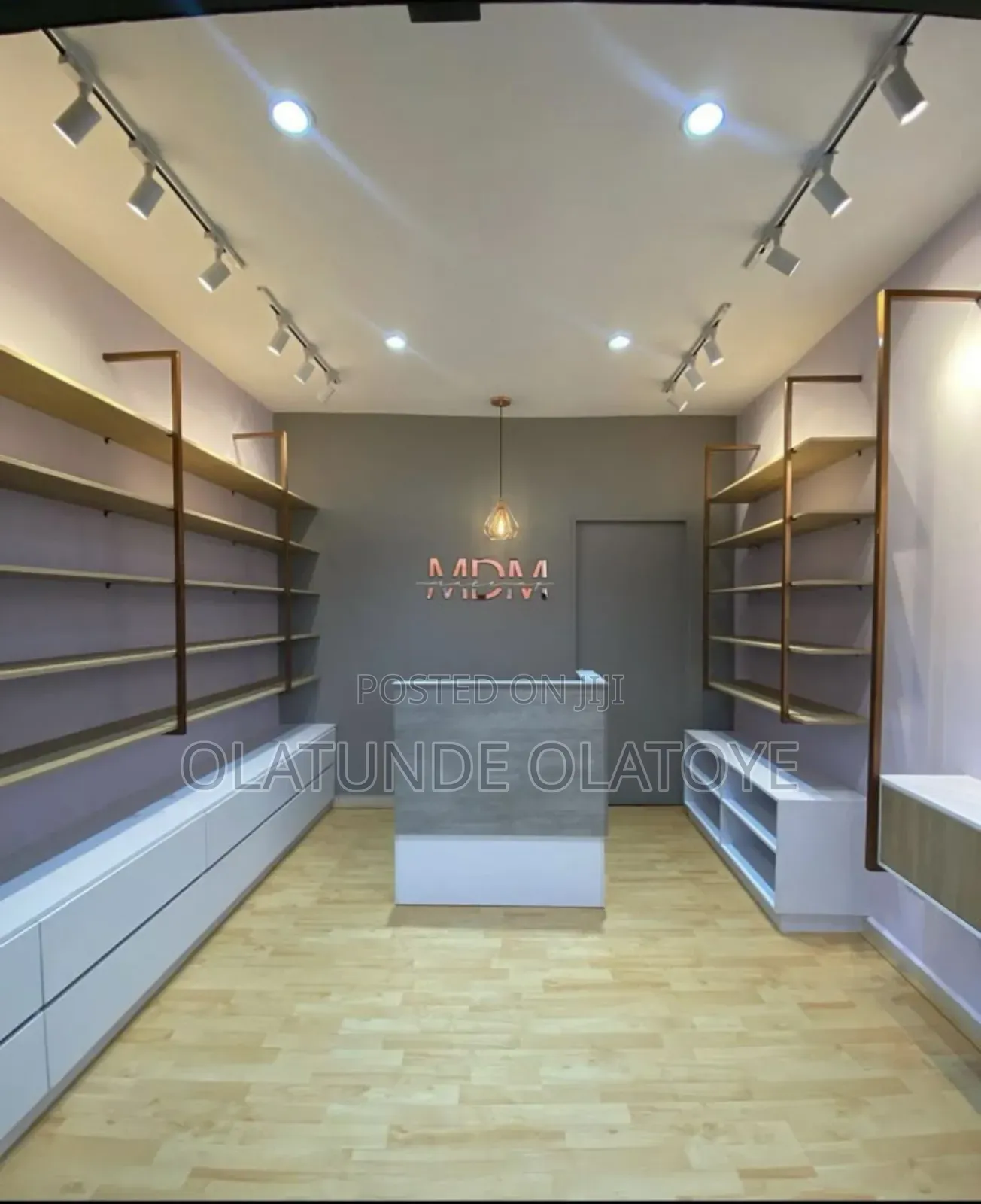Interior Decorator