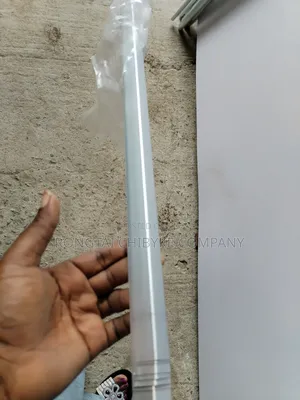 Pole Hanger