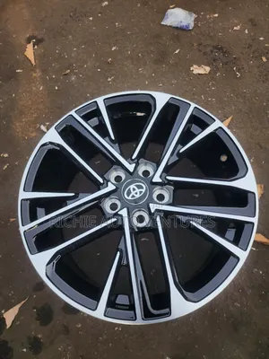 Brand New 18inch New Design Camry 2025 Model.