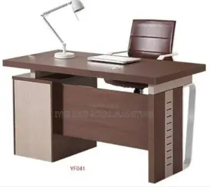 Quality Office Executive Table With Drawers