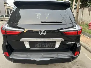 Lexus LX 570 AWD 2017 Black