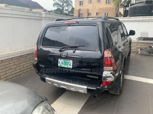 Toyota 4-Runner Limited V6 2005 Black