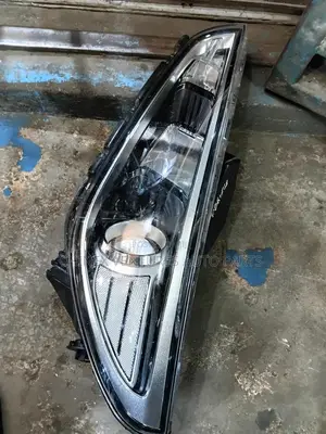 Headlamp Elentra Gt 2018 Europe Type White