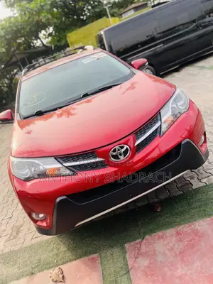 Toyota RAV4 Limited 4dr SUV (2.5L 4cyl 6A) 2015 Red