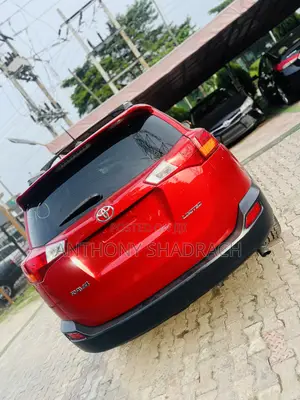 Toyota RAV4 Limited 4dr SUV (2.5L 4cyl 6A) 2015 Red