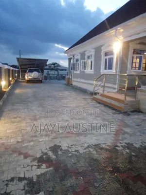 Furnished 3bdrm Bungalow in Hob Estate, Alagbaka, Akure for sale