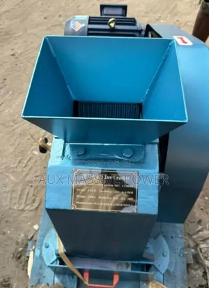 Lab Jaw Cutter Crushes