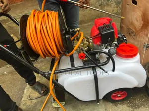 Petrol Powered High Sprayer Machine