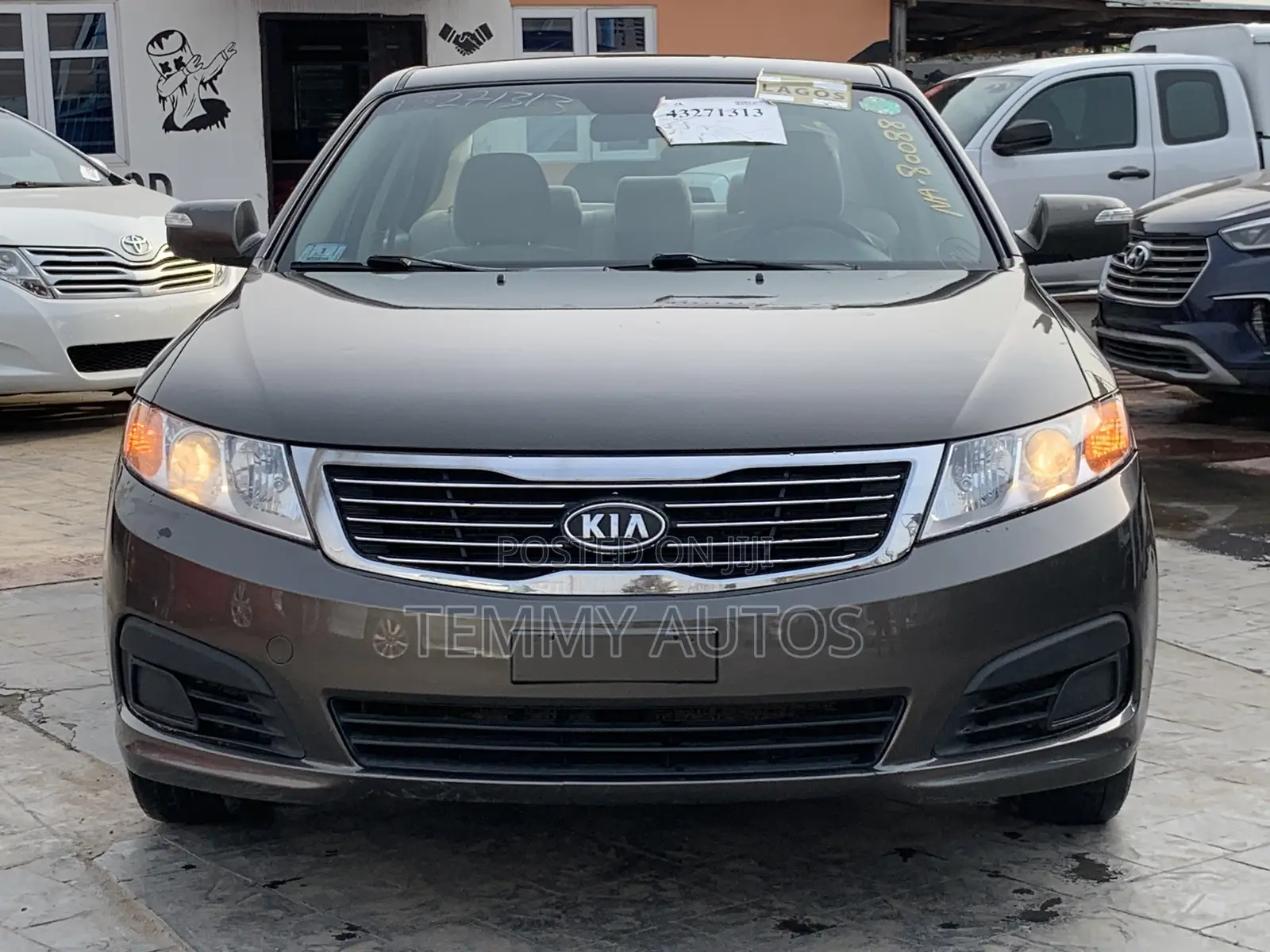 Kia Optima 2010 Brown