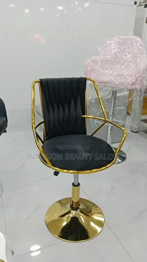 Nail Technician Chair