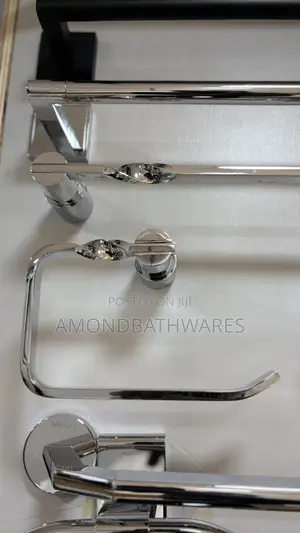 Hand Towel / Tissue Holder