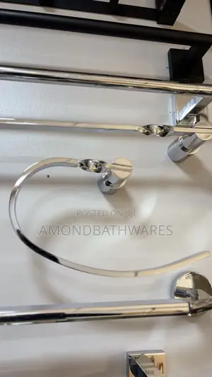 Hand Towel / Tissue Holder
