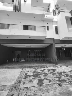 3bdrm Townhouse / Terrace in Ikate, Lekki for rent