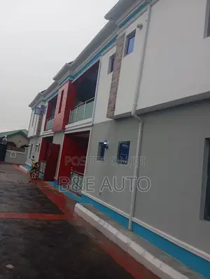 3bdrm Block of Flats in Isokan Estate  Of for sale
