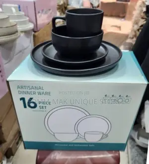 Solid Stoneware Dinner Plate Set 16pcs - Black