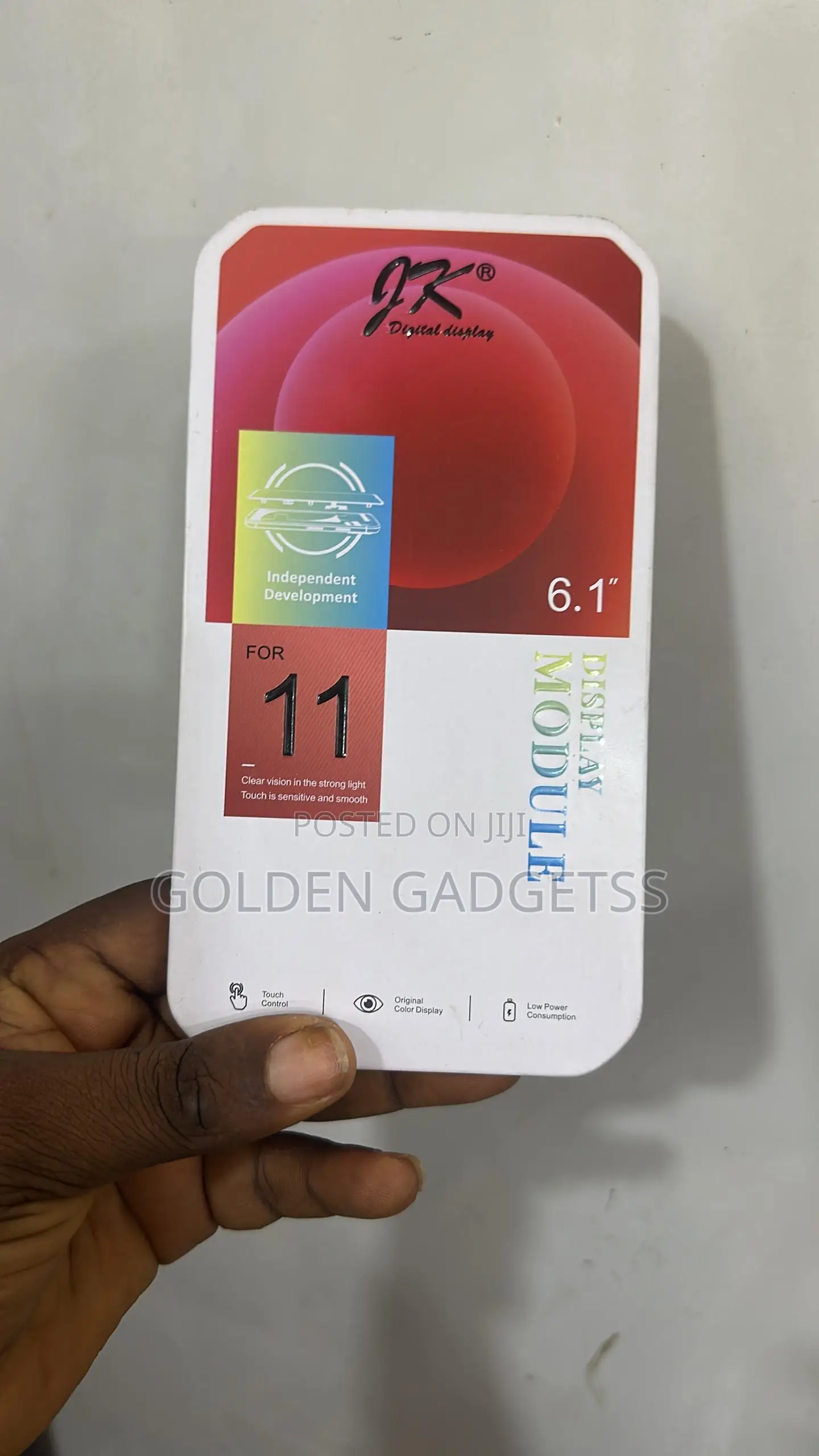 iPhone 11 Screen