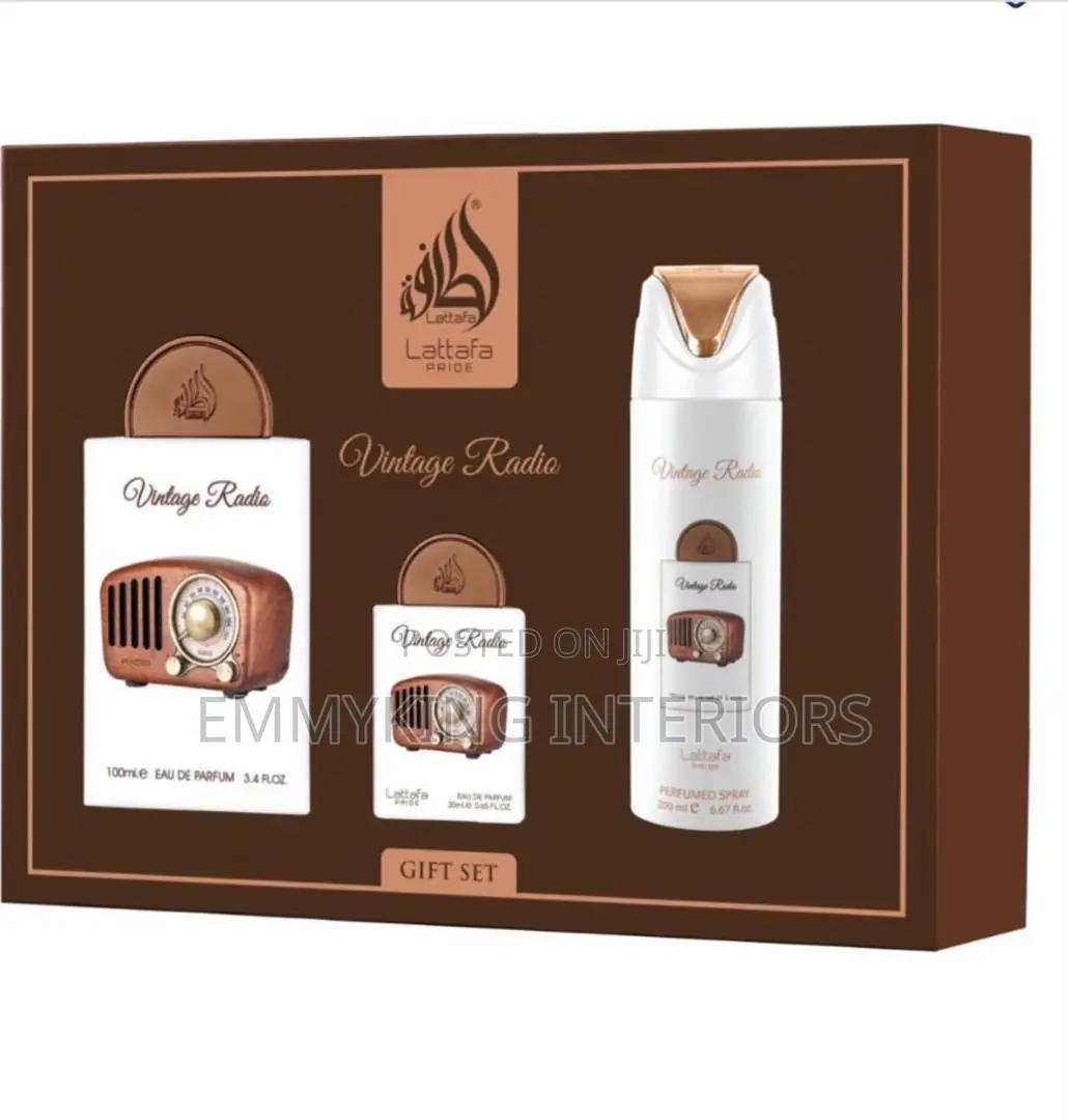 Vintage Radio Set Perfume