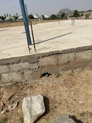 3bdrm Duplex in Kuje for sale