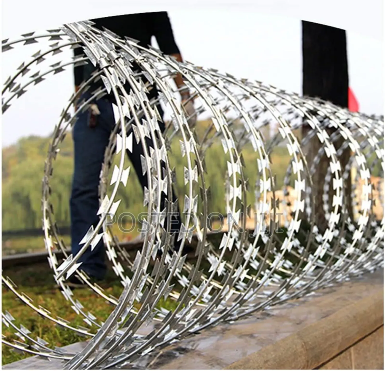 Razor Wire or Galvanized Wire