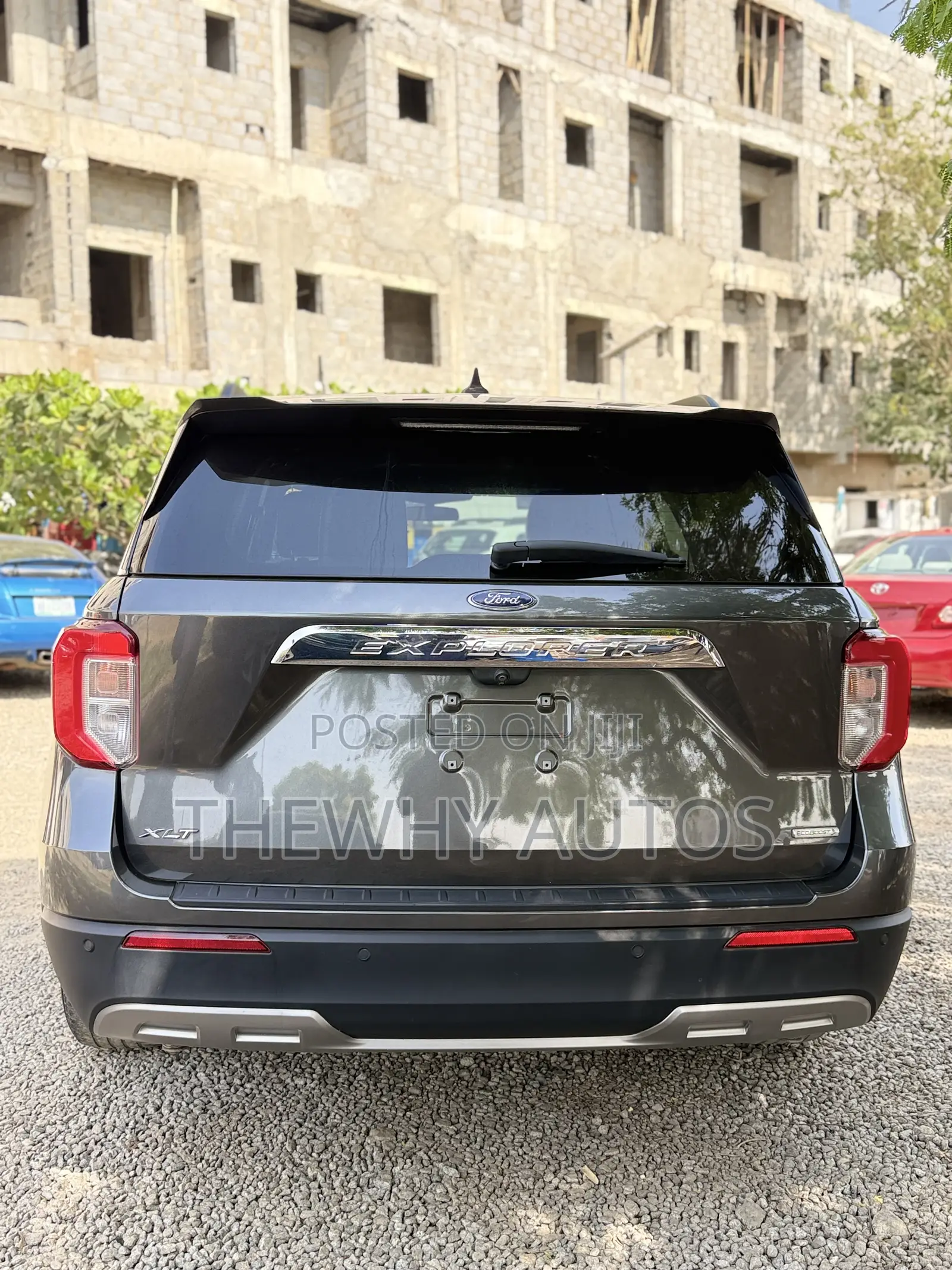 Ford Explorer XLT 4x2 2020 Gray
