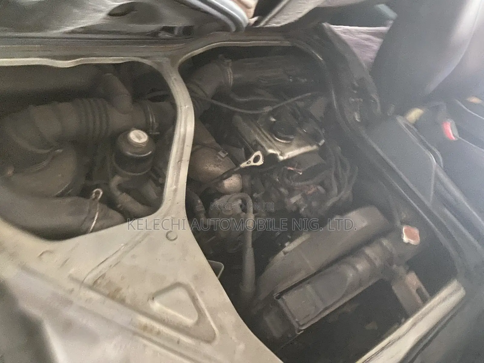 Mitsubishi L300 2002 Grey