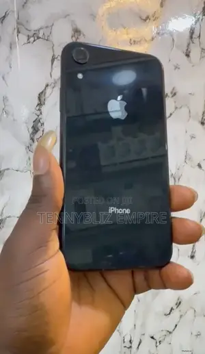Apple iPhone XR 128 GB Black