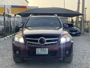 Mercedes-Benz GLK-Class 350 2010 Black
