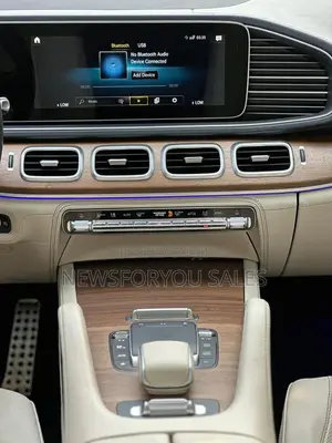 Mercedes-Benz GLS-Class 2022 White