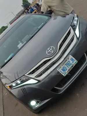 Head Light Venza