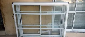 Show Glass