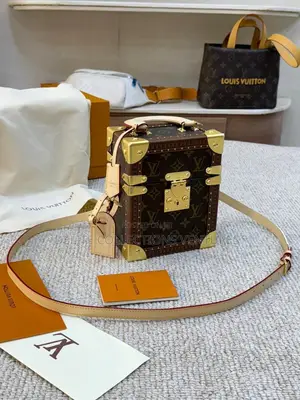 *Original Louis Vuitton Bag Available in Store 