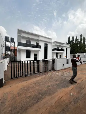 4bdrm Duplex in Enugu for sale