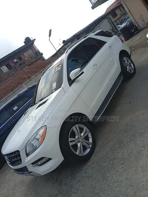 Mercedes-Benz M Class ML350 4dr SUV (3.5L 6cyl 7A) 2014 White