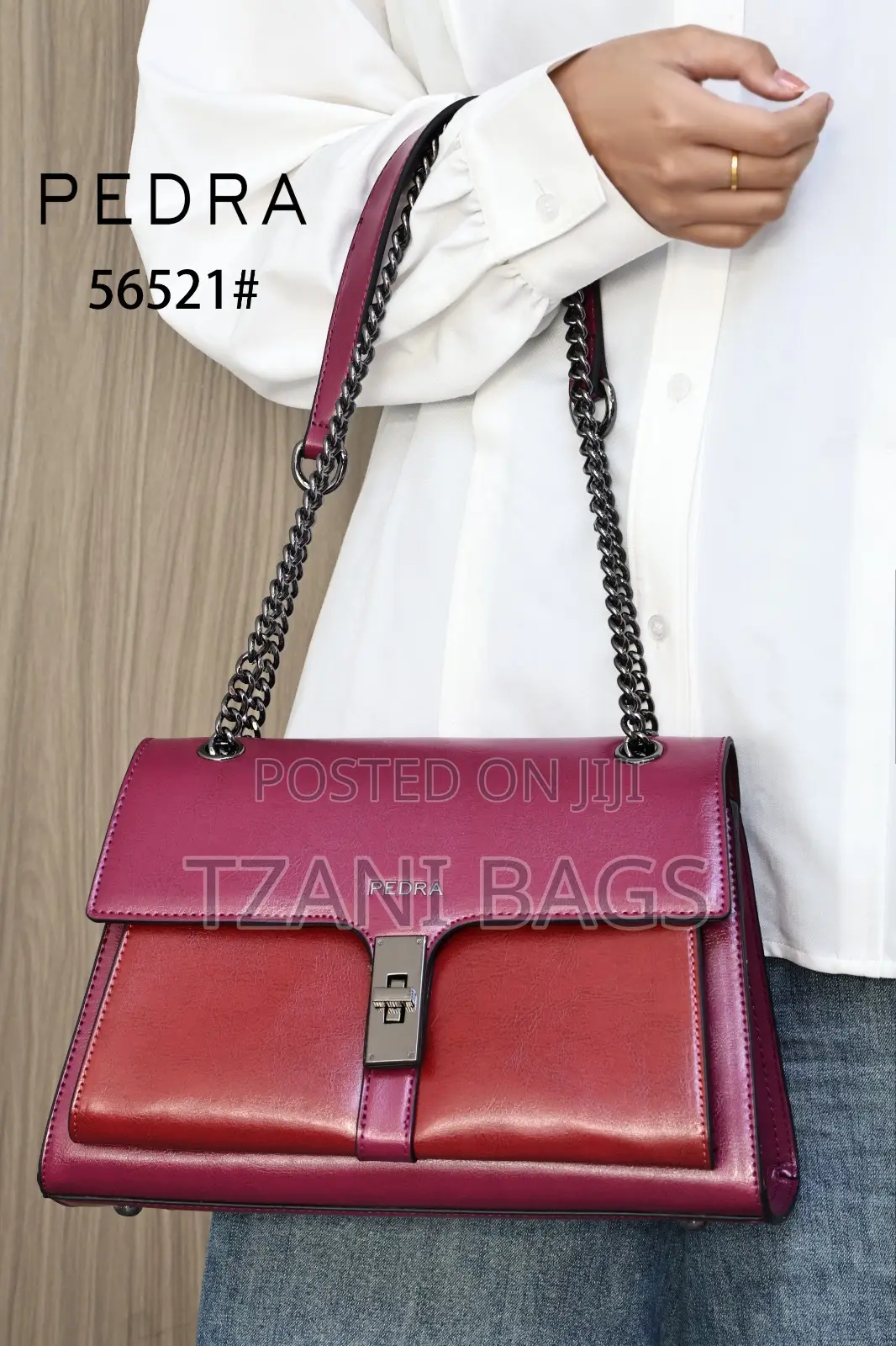 Original Pedra Chain Handbag