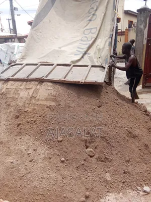 15 Ton of Granite and Sharp Sand