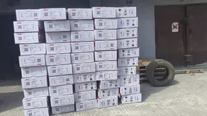 Sako 10.2kva 48v Hybrid Inverter With 2 500v MPPT Charge Controllers