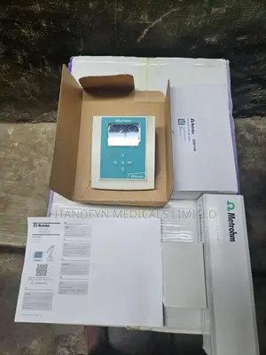 Metrohm 949 Ph Meter, A Benchtop Instrument