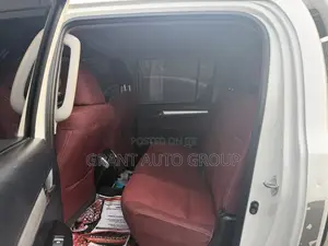 Toyota Hilux Rugged X 4x4 2018 White