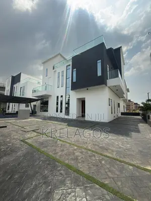 5bdrm Duplex in Osapa london for sale
