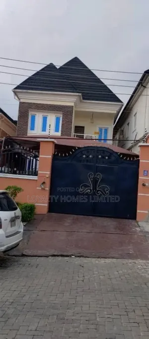 3bdrm House in Oko-Oba for sale