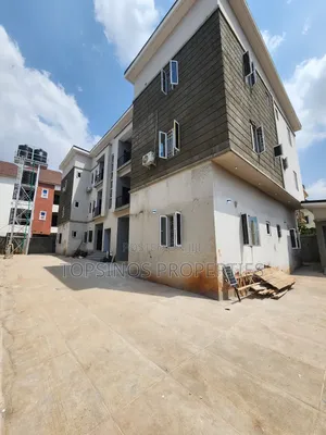 3bdrm Block of Flats in Dawaki for rent