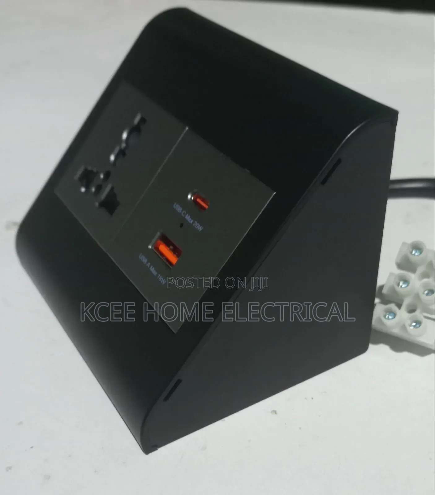 Table Power Socket With Usb + Type-C Fast Charging Port