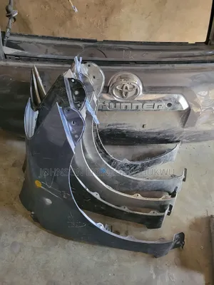 Toyota Yaris Fender 2010