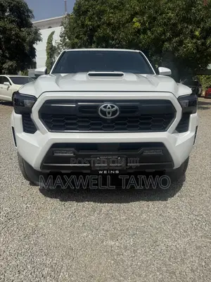 Toyota Tacoma TRD Off-Road Double Cab 4WD 5.0 ft. SB (Automatic) 2025
